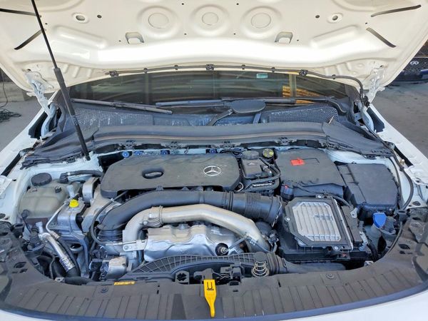 2025 MERCEDES-BENZ GLA GLA 250 4MATIC
