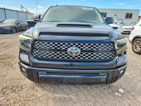 2019 TOYOTA TUNDRA
