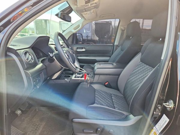 2019 TOYOTA TUNDRA