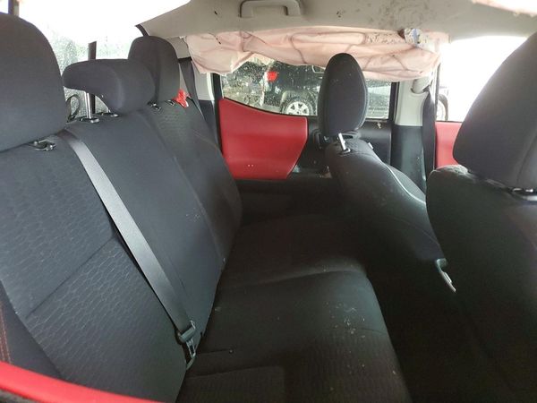 2019 TOYOTA TACOMA SR5