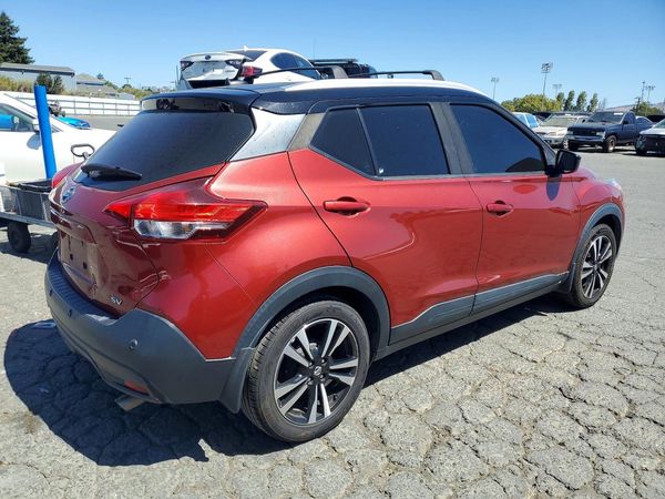 2020 NISSAN KICKS