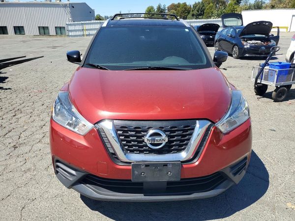 2020 NISSAN KICKS