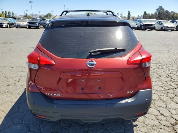 2020 NISSAN KICKS