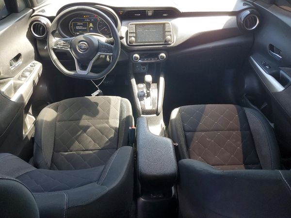 2020 NISSAN KICKS