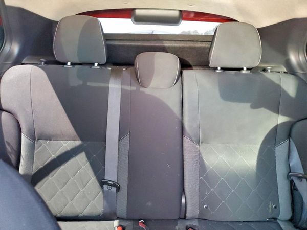 2020 NISSAN KICKS