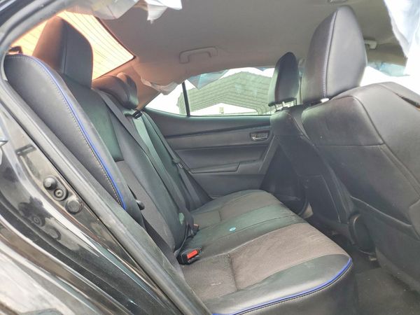 2019 TOYOTA COROLLA