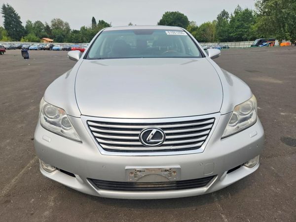 2012 LEXUS LS 460