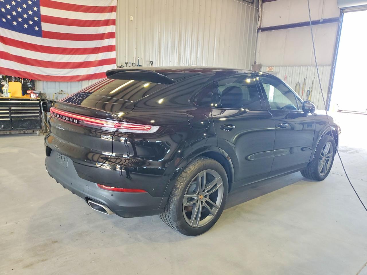 2026 PORSCHE CAYENNE Coupe