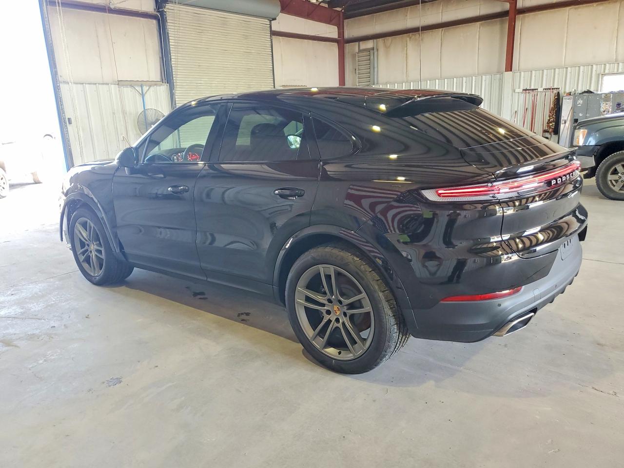 2026 PORSCHE CAYENNE Coupe