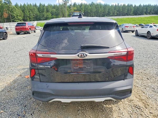 2021 KIA SELTOS LX