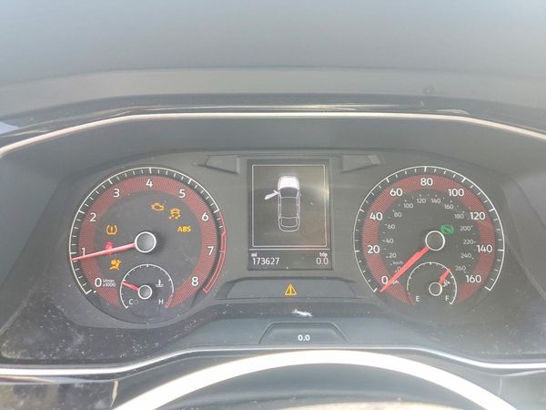 2019 VOLKSWAGEN JETTA S, SE, R-Line