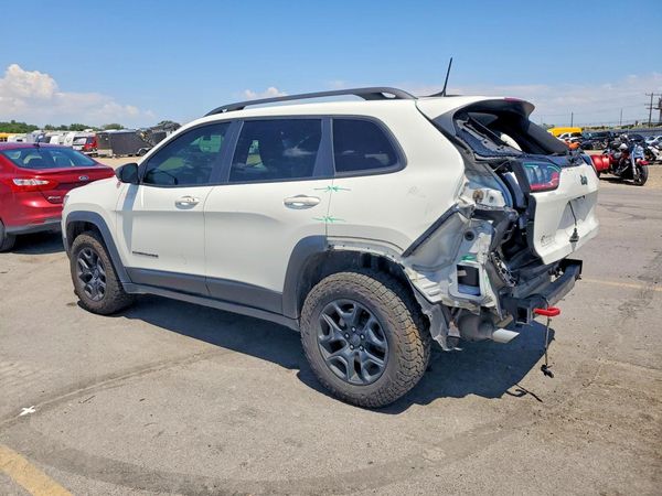 2019 JEEP CHEROKEE TRAILHAWK 4X4