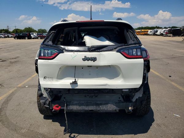 2019 JEEP CHEROKEE TRAILHAWK 4X4