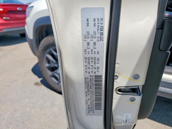 2019 JEEP CHEROKEE TRAILHAWK 4X4