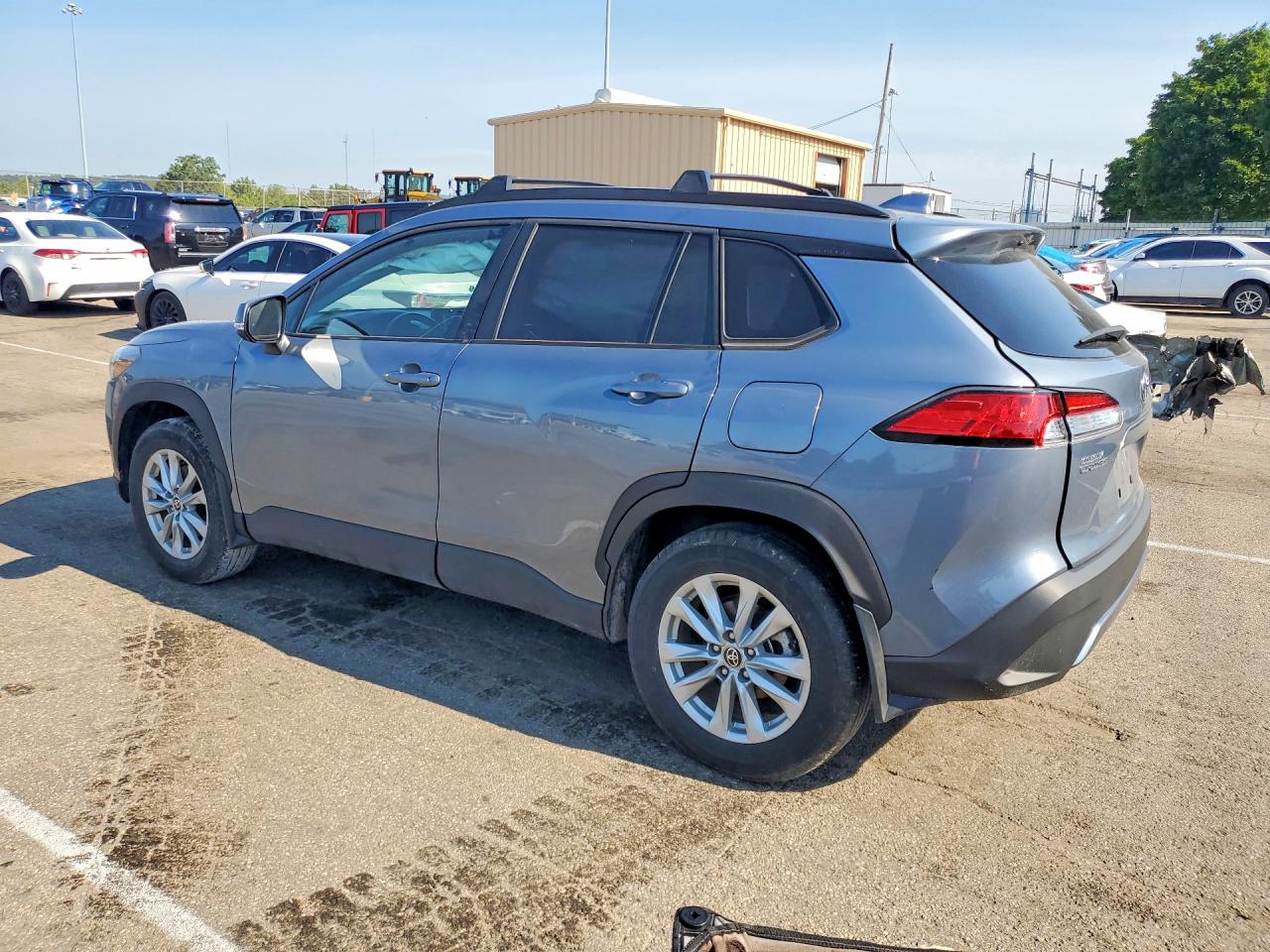 2023 TOYOTA COROLLA CROSS LE