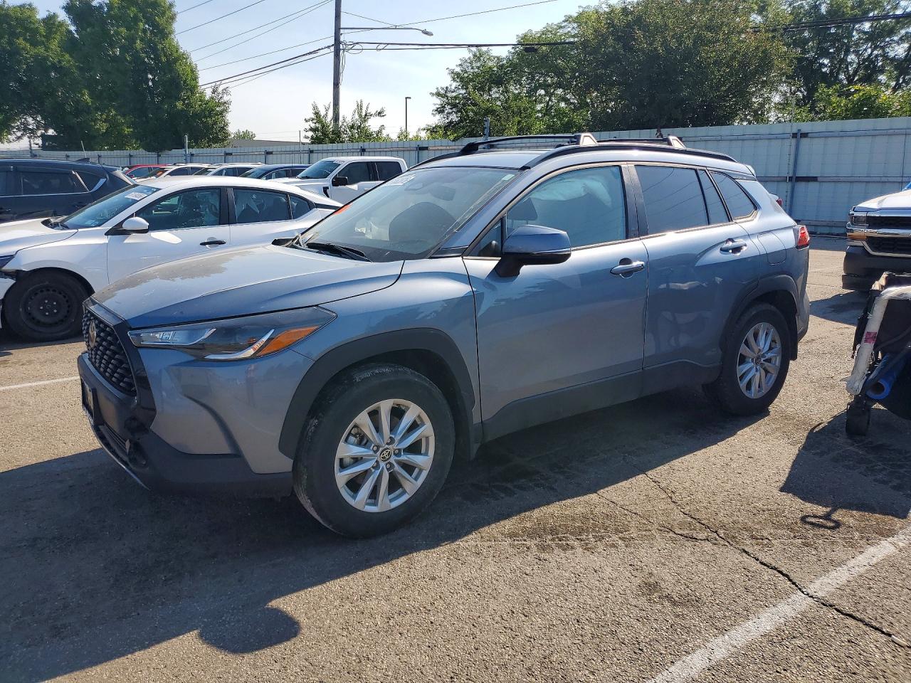 2023 TOYOTA COROLLA CROSS LE