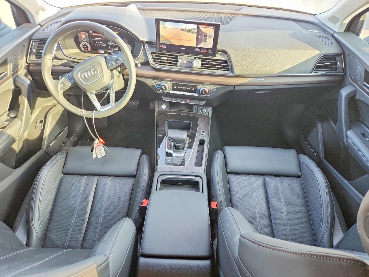 2022 AUDI Q5 S Line quattro Prestige