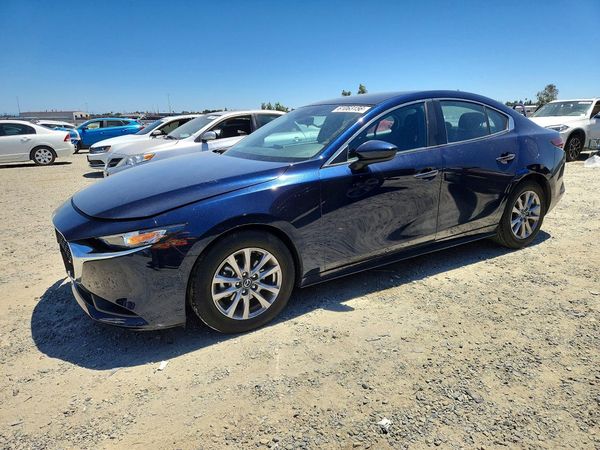 2020 MAZDA 3