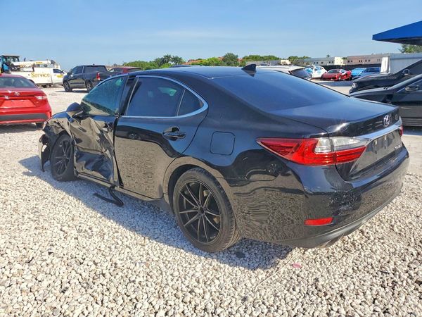 2017 LEXUS ES