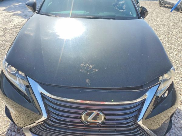 2017 LEXUS ES