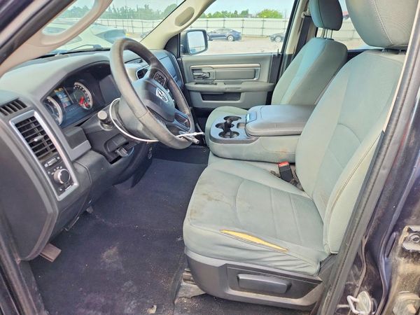 2016 RAM 1500 SLT