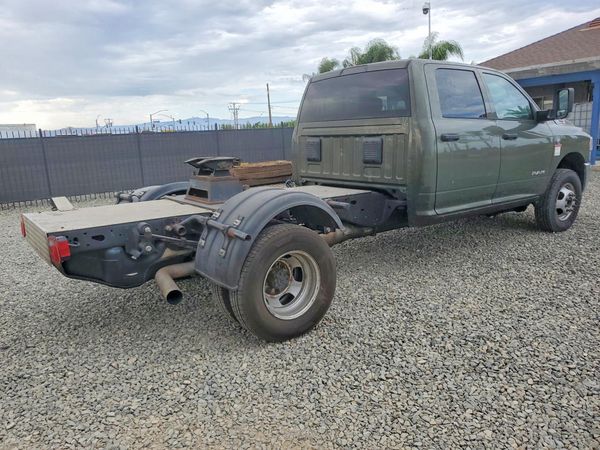 2021 RAM 3500