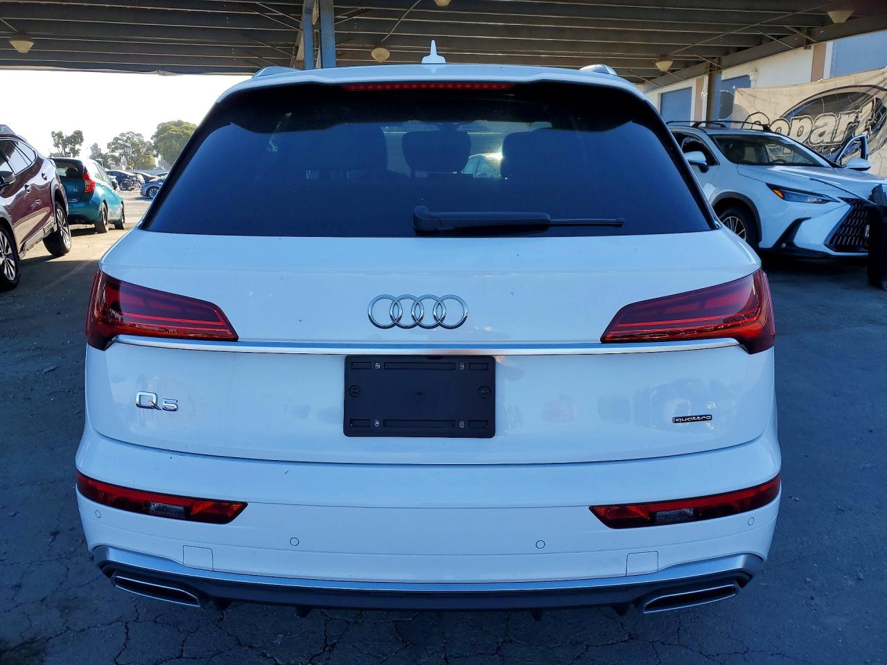 2023 AUDI Q5 S Line quattro Premium