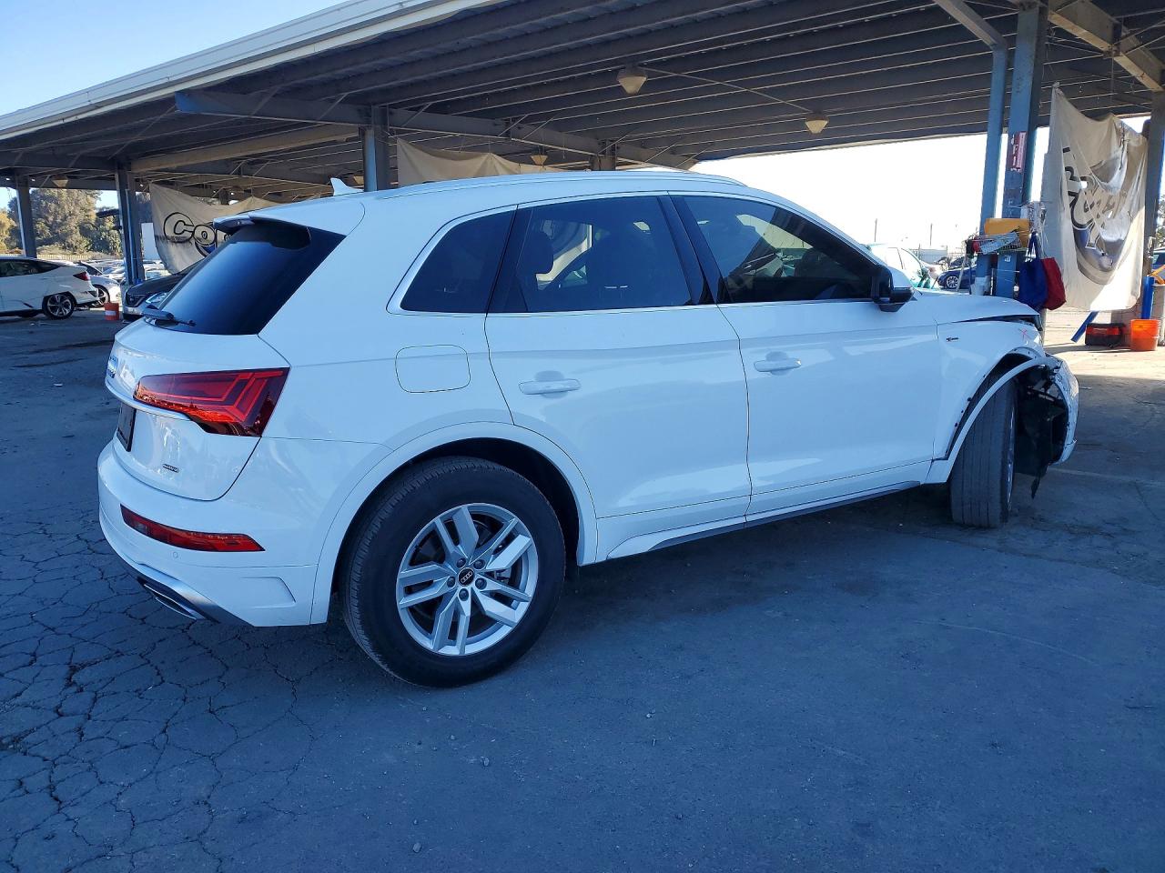2023 AUDI Q5 S Line quattro Premium