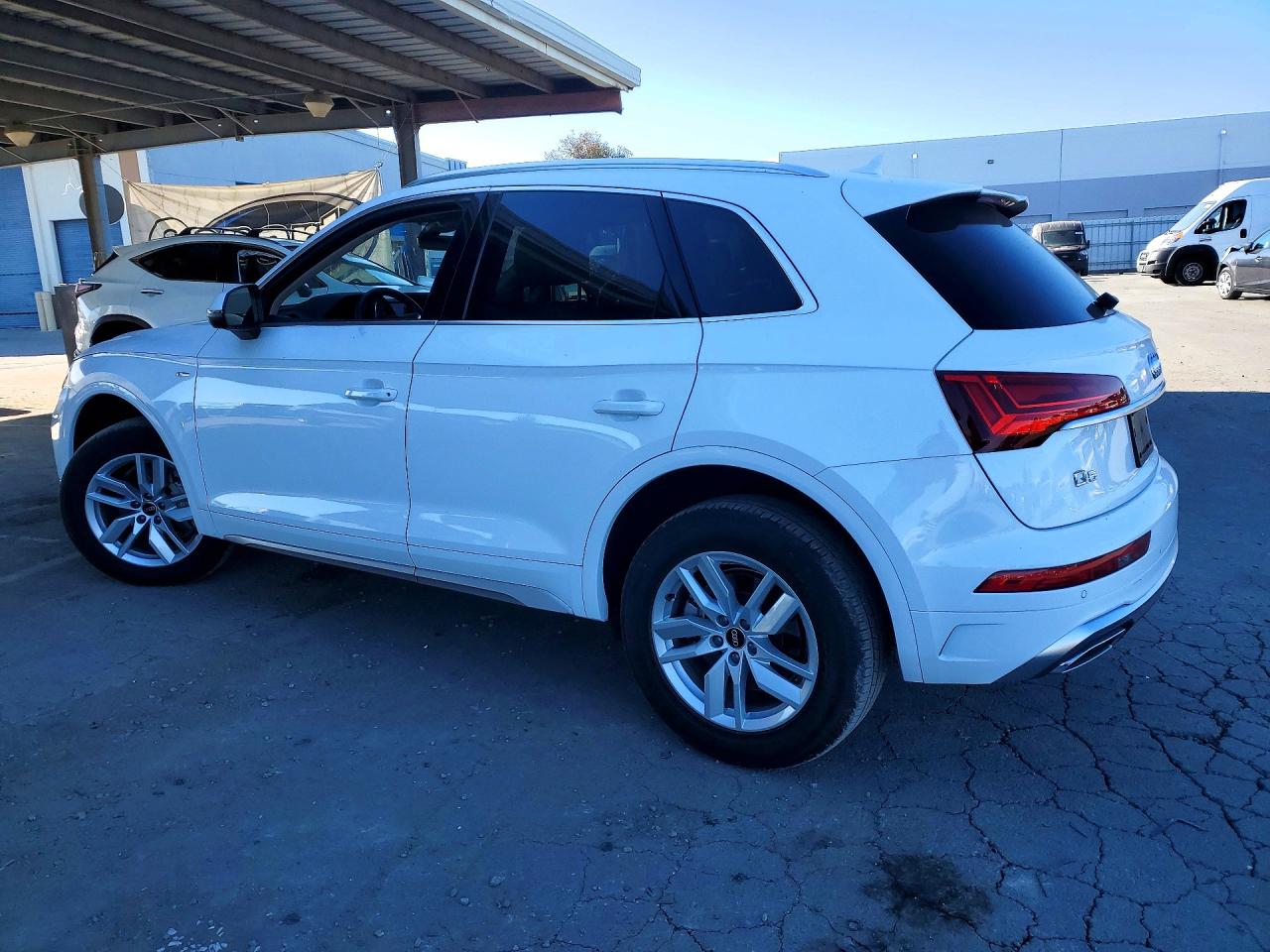 2023 AUDI Q5 S Line quattro Premium