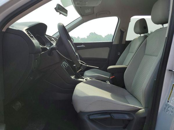 2019 VOLKSWAGEN TIGUAN 4Motion S — DENT