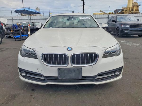 2015 BMW 528