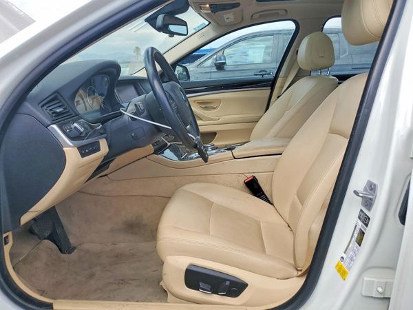 2015 BMW 528