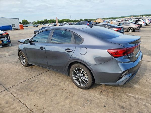 2022 KIA FORTE FE, LXS