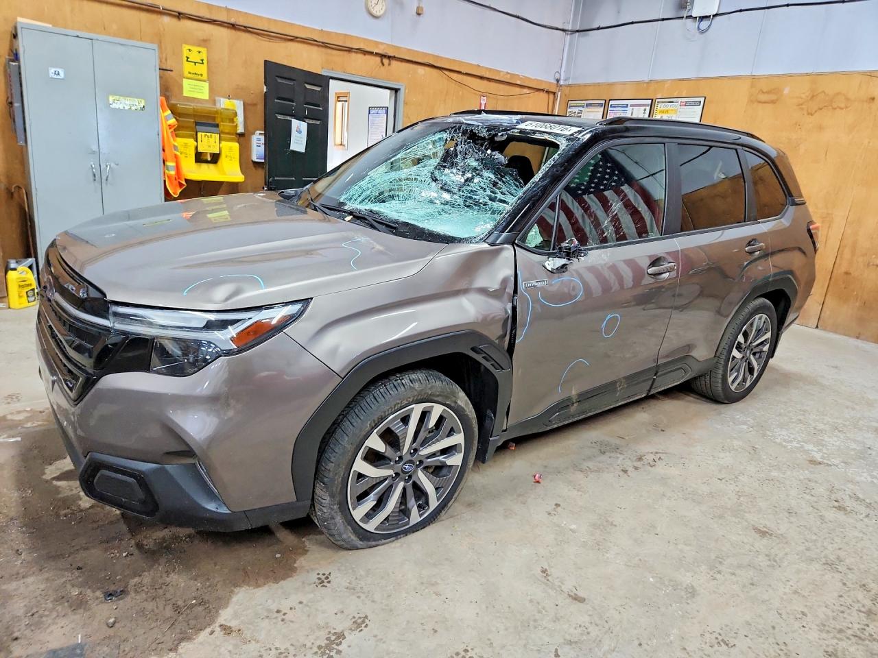 2025 SUBARU FORESTER Touring
