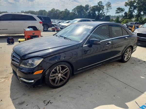 2013 MERCEDES-BENZ C C300