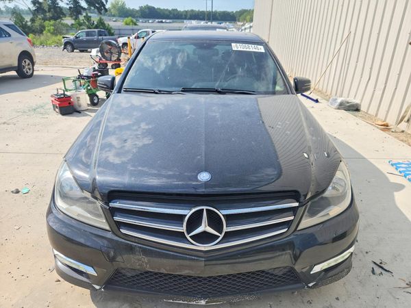 2013 MERCEDES-BENZ C C300
