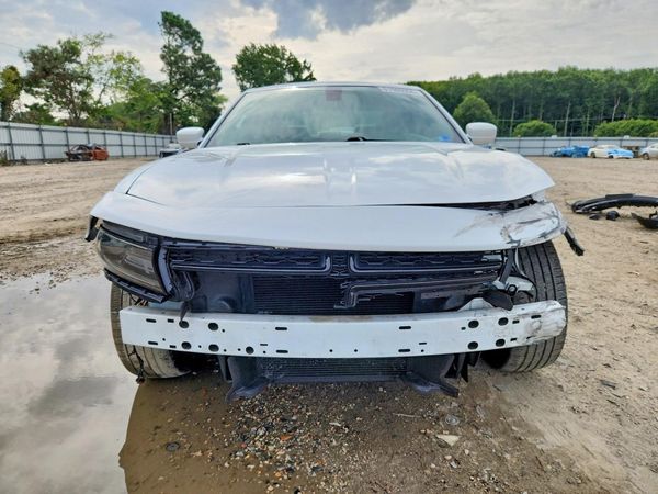 2020 DODGE CHARGER SXT