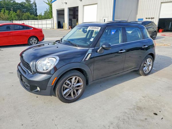 2014 MINI COOPER