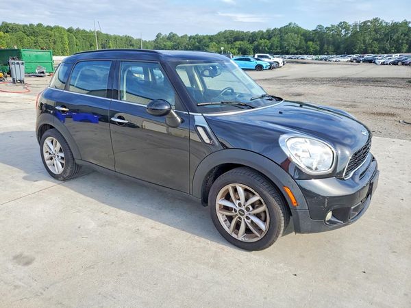 2014 MINI COOPER