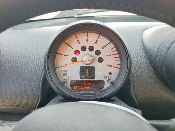 2014 MINI COOPER