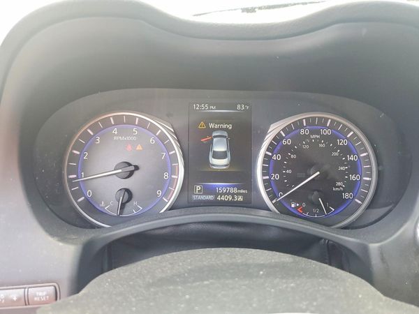 2015 INFINITI Q50