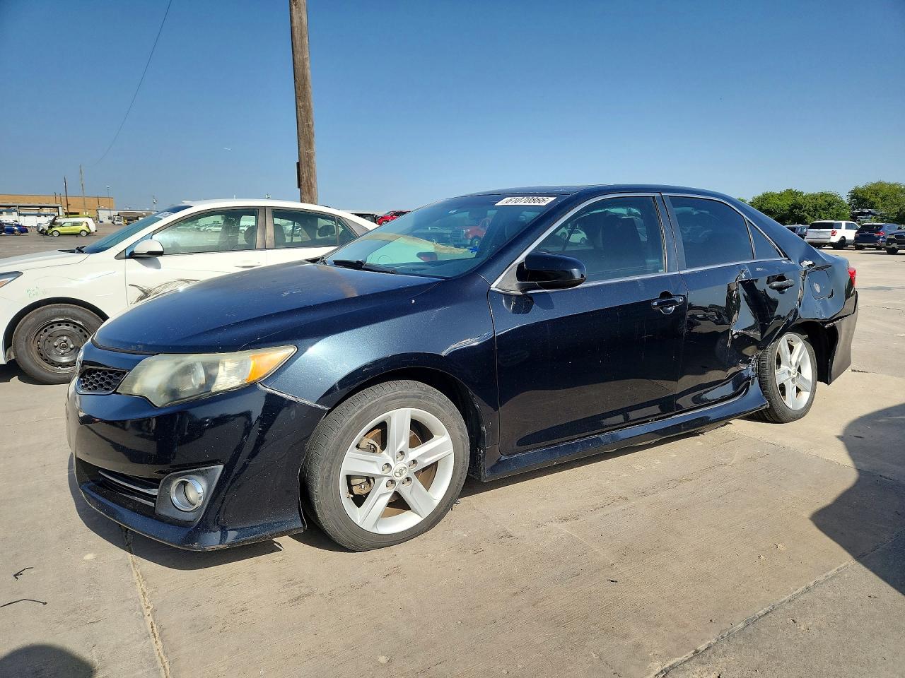 2012 TOYOTA CAMRY