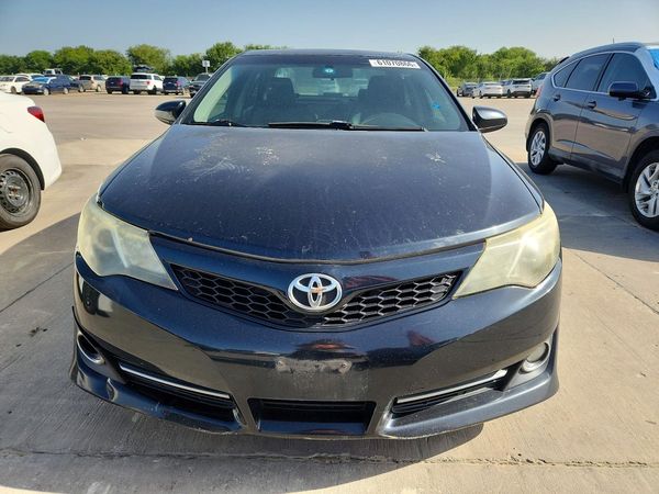 2012 TOYOTA CAMRY
