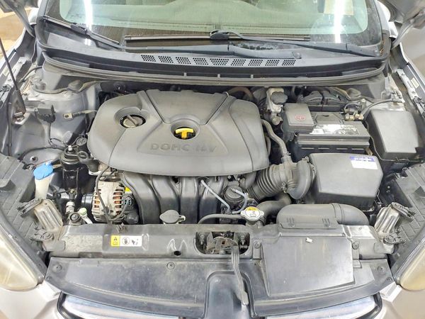 2013 HYUNDAI ELANTRA