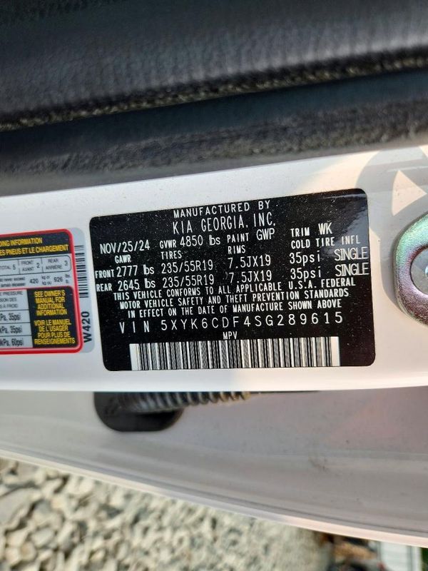 2025 KIA SPORTAGE X-LINE