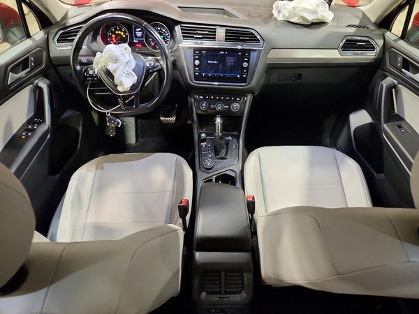 2019 VOLKSWAGEN TIGUAN