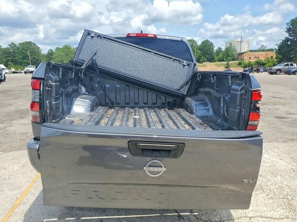 2022 NISSAN FRONTIER