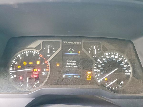 2026 TOYOTA TUNDRA SR5