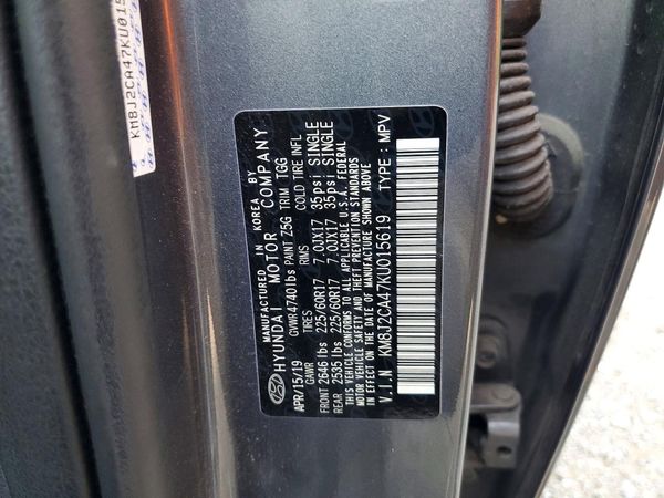 2019 HYUNDAI TUCSON SE