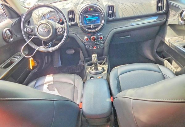 2020 MINI COOPER